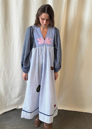 Gaia kjole Ocean Breeze Sissel Edelbo 